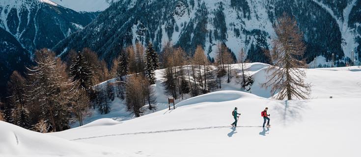 Winterlandaschaft_Panorama_Schneeschuhwandern_(C)_Benjamin Pfitscher